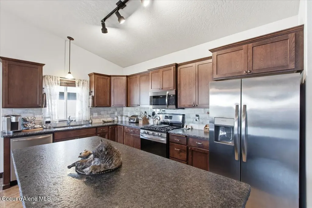 2903 N Madeira Street Post Falls ID 83854