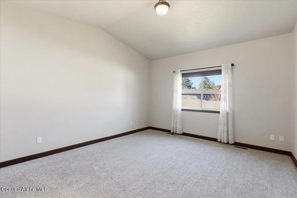 2903 N Madeira Street Post Falls ID 83854