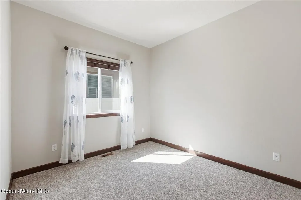 2903 N Madeira Street Post Falls ID 83854