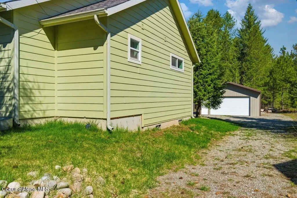 4322 W Delaware Street Spirit Lake ID 83869
