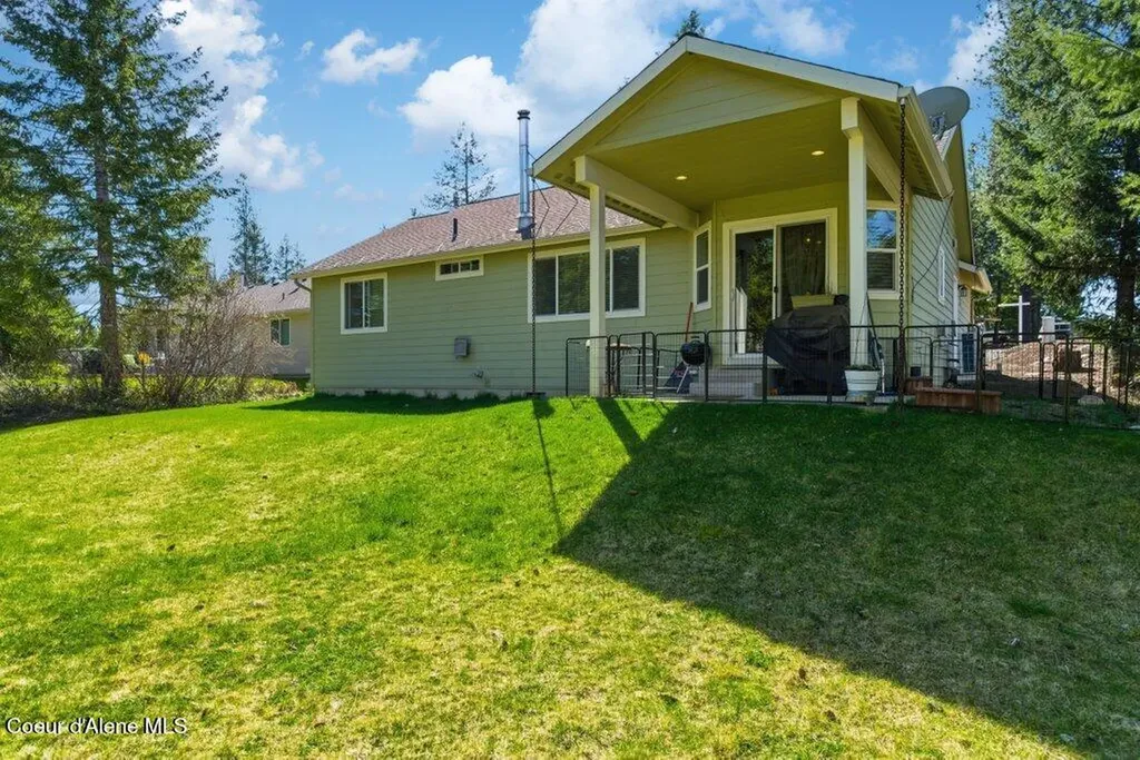 4322 W Delaware Street Spirit Lake ID 83869