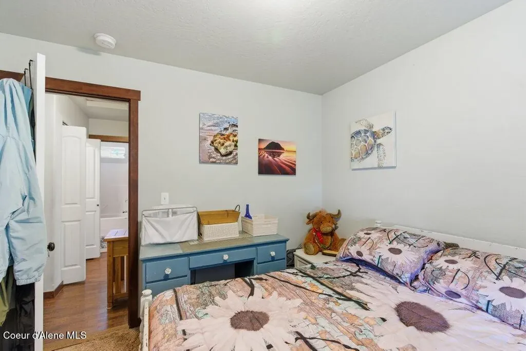 4322 W Delaware Street Spirit Lake ID 83869