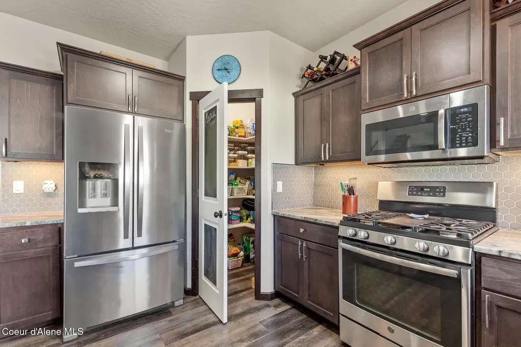 12365 W Renshaw Avenue Post Falls ID 83854