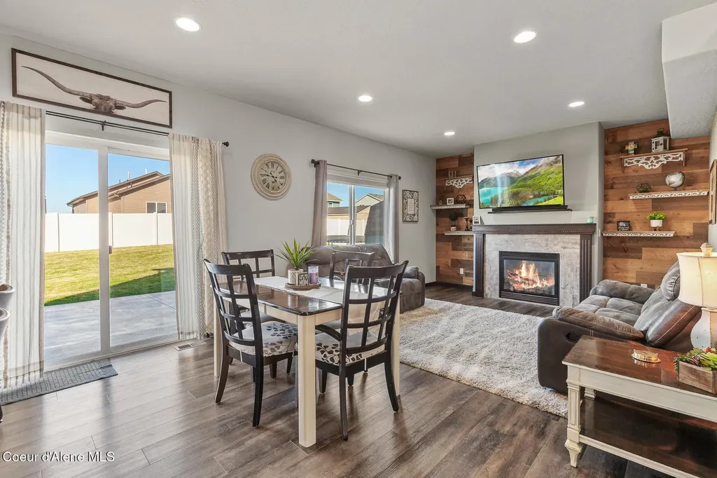 12365 W Renshaw Avenue Post Falls ID 83854