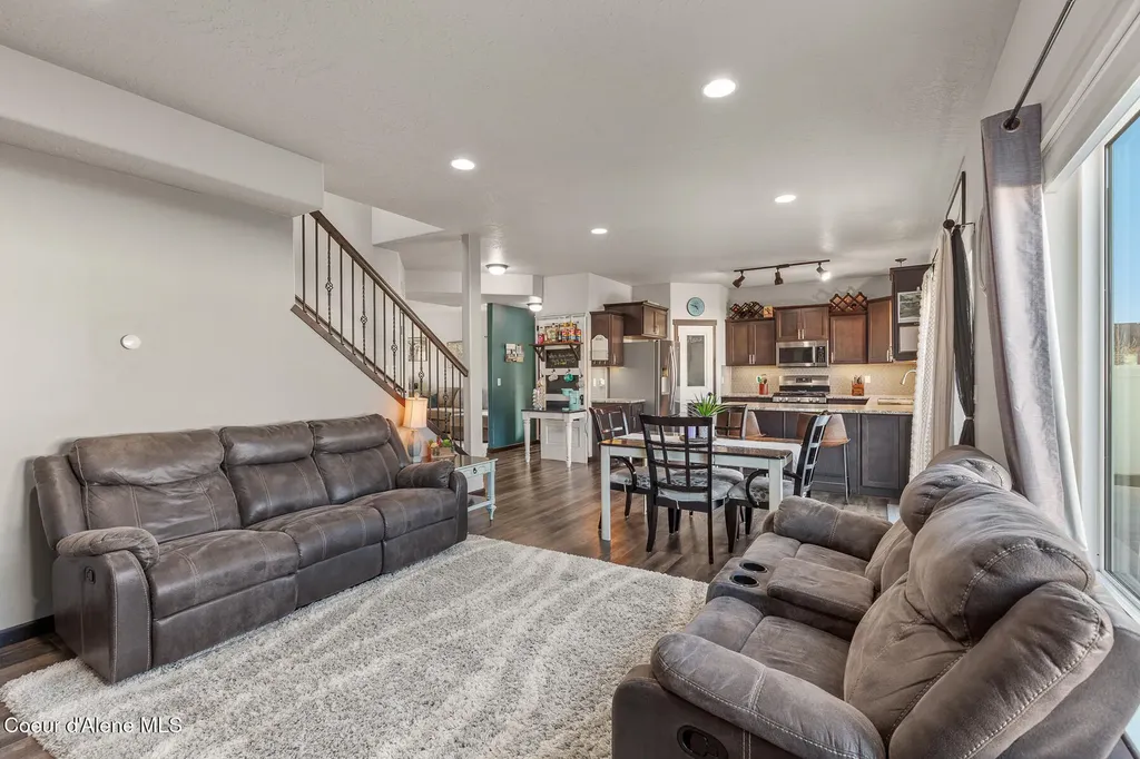 12365 W Renshaw Avenue Post Falls ID 83854