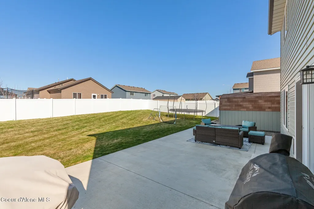 12365 W Renshaw Avenue Post Falls ID 83854
