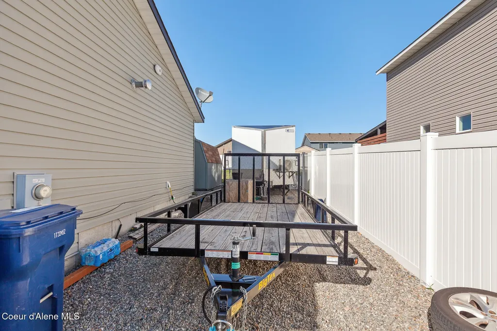 12365 W Renshaw Avenue Post Falls ID 83854