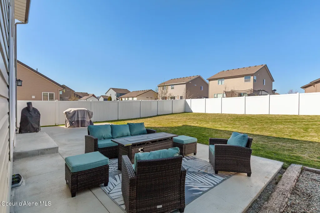 12365 W Renshaw Avenue Post Falls ID 83854