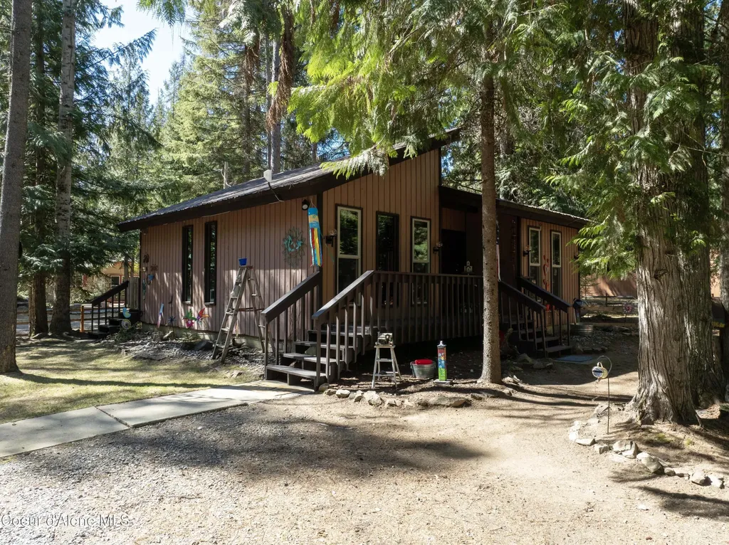 1976 Reeder Bay Road Nordman ID 83848