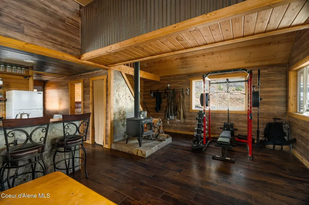 595 Snowcat Lane Bonners Ferry ID 83805