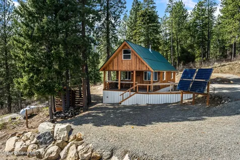 595 Snowcat Lane Bonners Ferry ID 83805