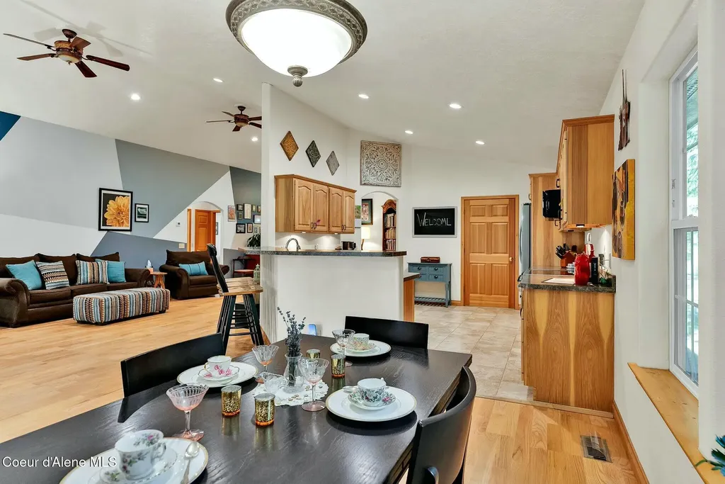 60191 Highway 200 Clark Fork ID 83811