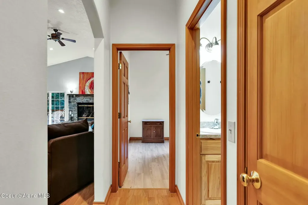 60191 Highway 200 Clark Fork ID 83811