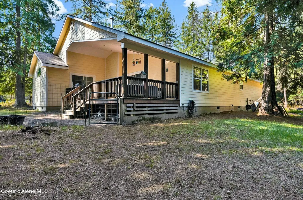60191 Highway 200 Clark Fork ID 83811
