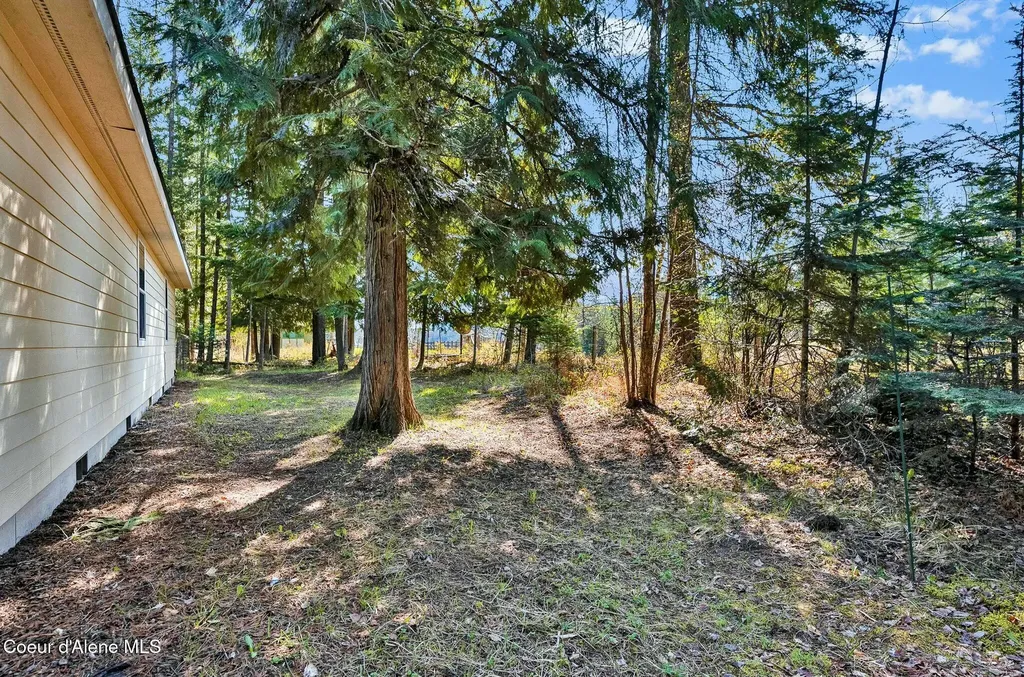 60191 Highway 200 Clark Fork ID 83811
