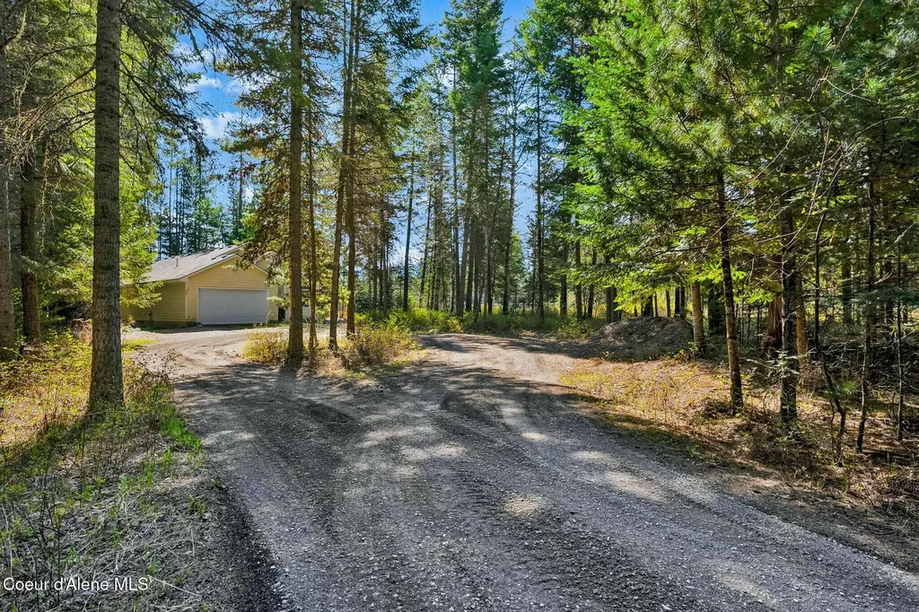 60191 Highway 200 Clark Fork ID 83811