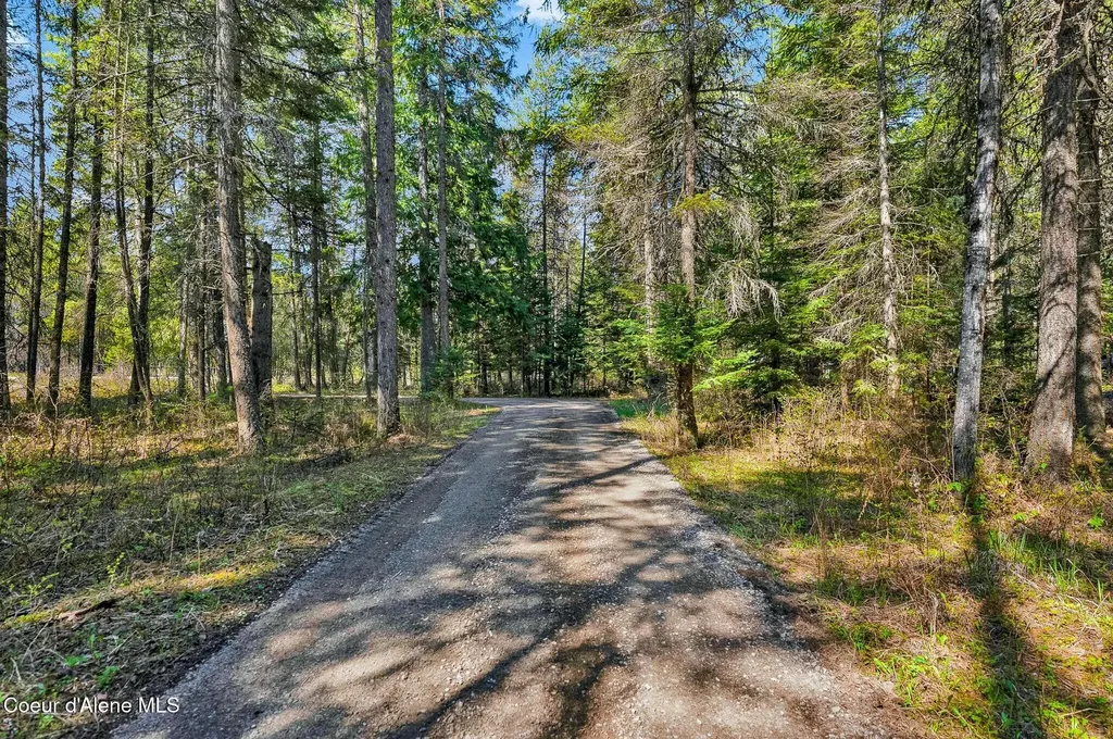 60191 Highway 200 Clark Fork ID 83811