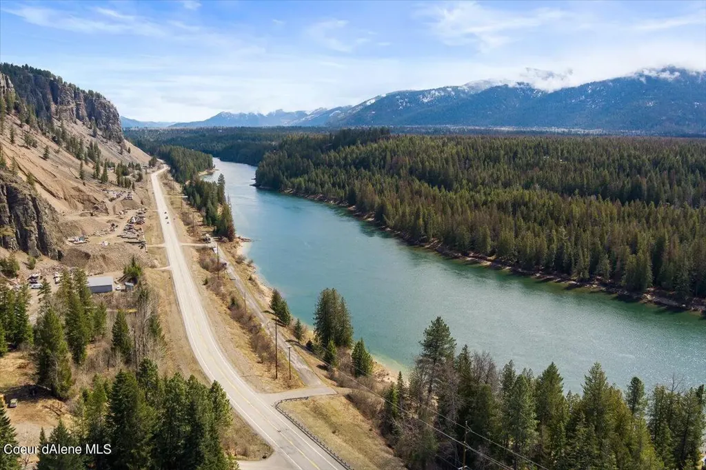 60191 Highway 200 Clark Fork ID 83811