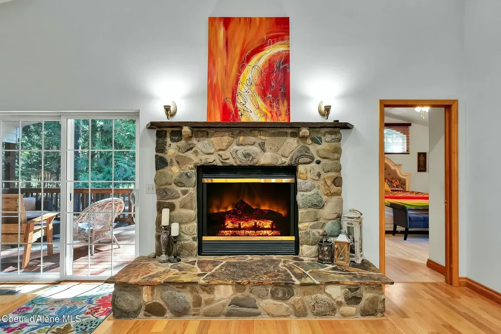 60191 Highway 200 Clark Fork ID 83811