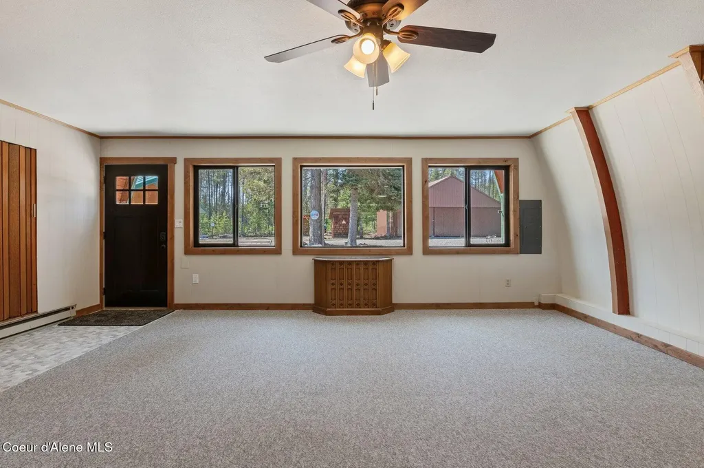 762 Reeder Bay Road Nordman ID 83848