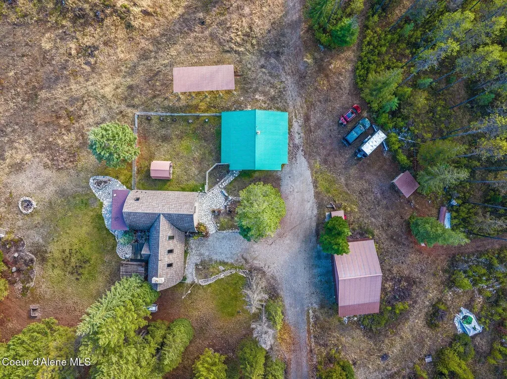 762 Reeder Bay Road Nordman ID 83848