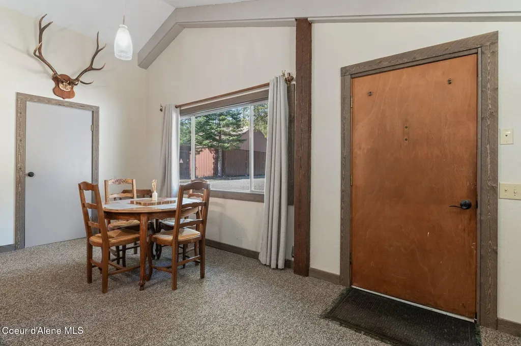 762 Reeder Bay Road Nordman ID 83848