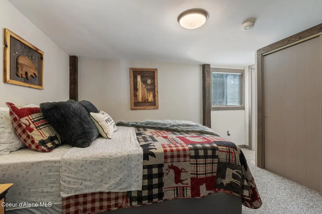 762 Reeder Bay Road Nordman ID 83848