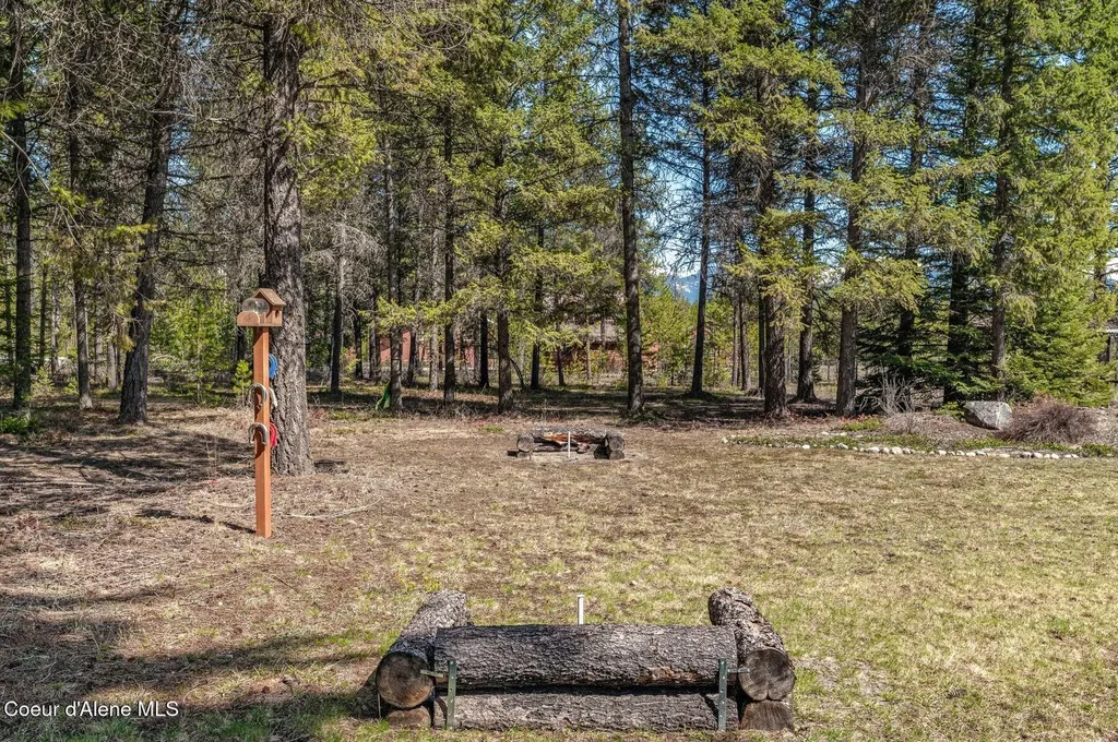 762 Reeder Bay Road Nordman ID 83848