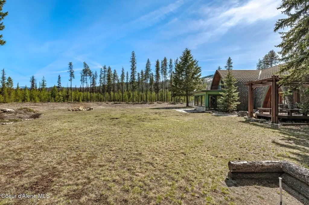 762 Reeder Bay Road Nordman ID 83848