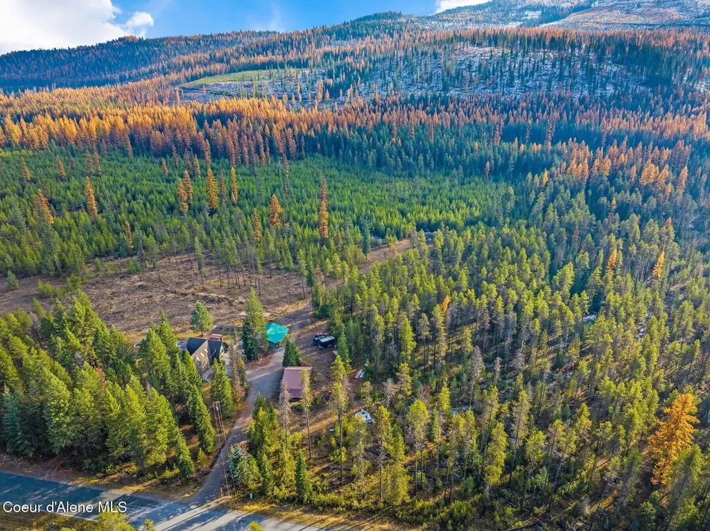 762 Reeder Bay Road Nordman ID 83848