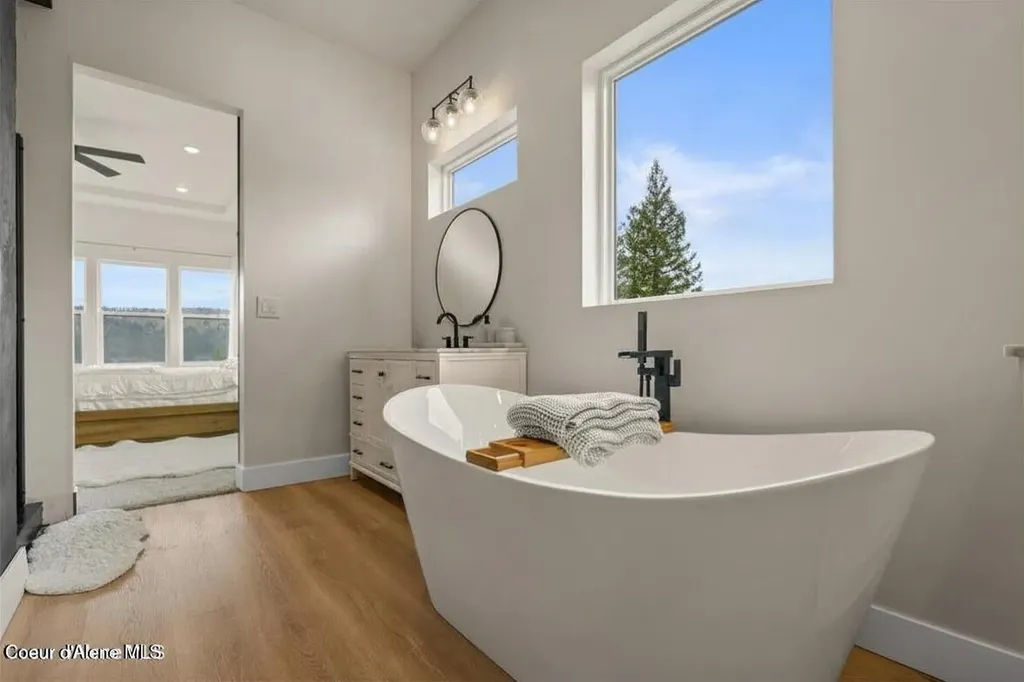 424 Patriots Drive St. Maries ID 83861