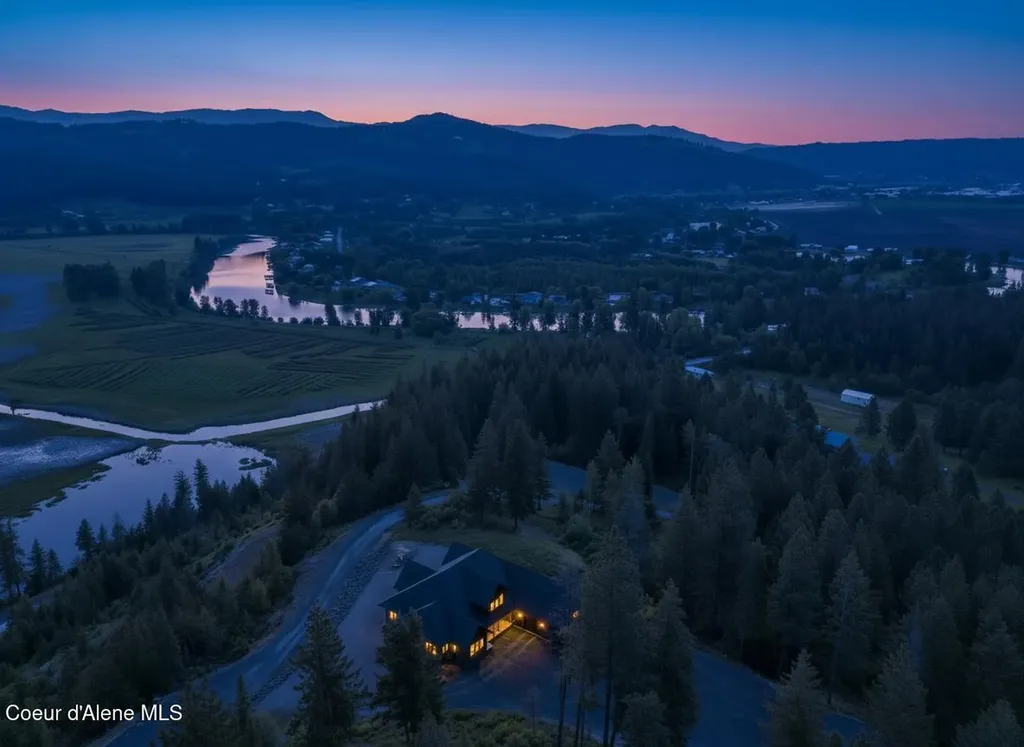 424 Patriots Drive St. Maries ID 83861