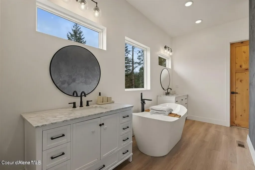 424 Patriots Drive St. Maries ID 83861