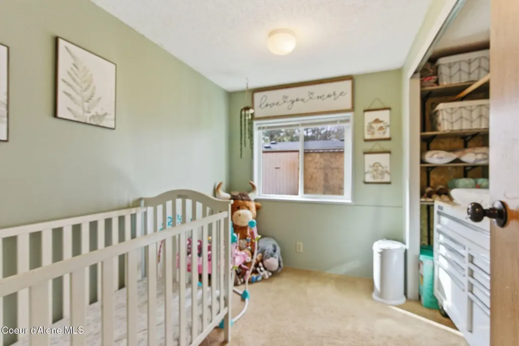 5725 W Highway 53 Rathdrum ID 83858