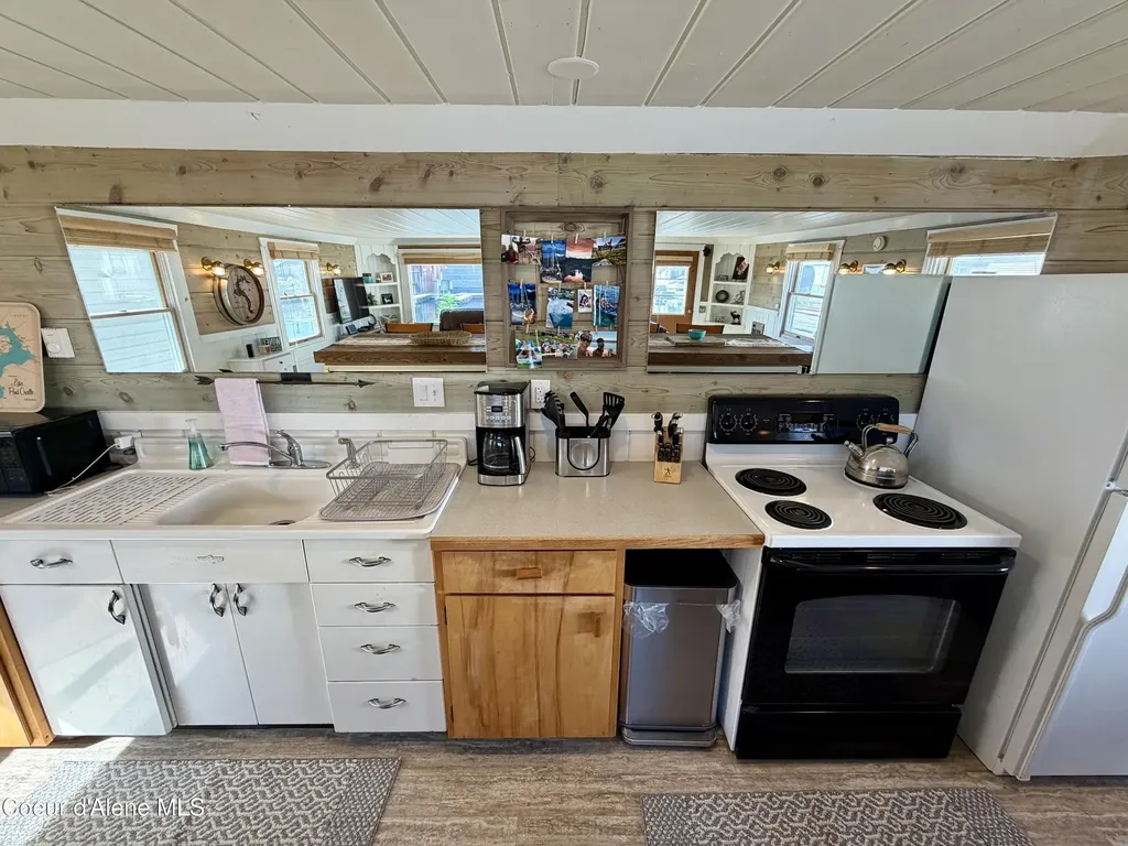 34141 N Scenic Bay C Dock Road Bayview ID 83803