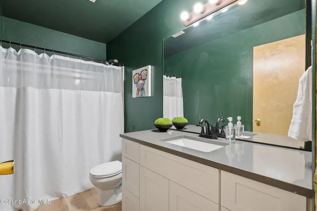 1049 N Bainbridge Street Post Falls ID 83854