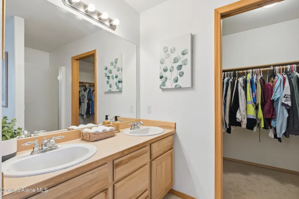 1049 N Bainbridge Street Post Falls ID 83854