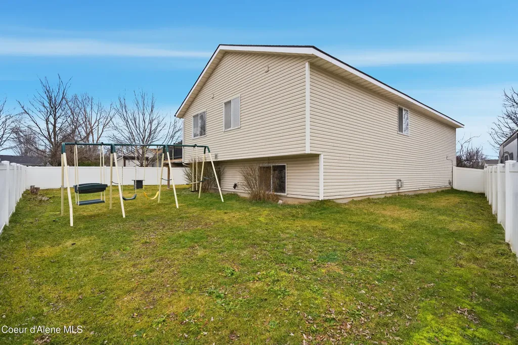1049 N Bainbridge Street Post Falls ID 83854