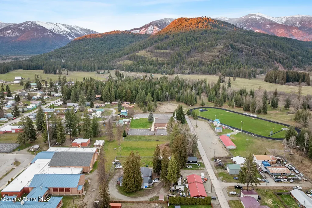 517 N Stephen Street Clark Fork ID 83811