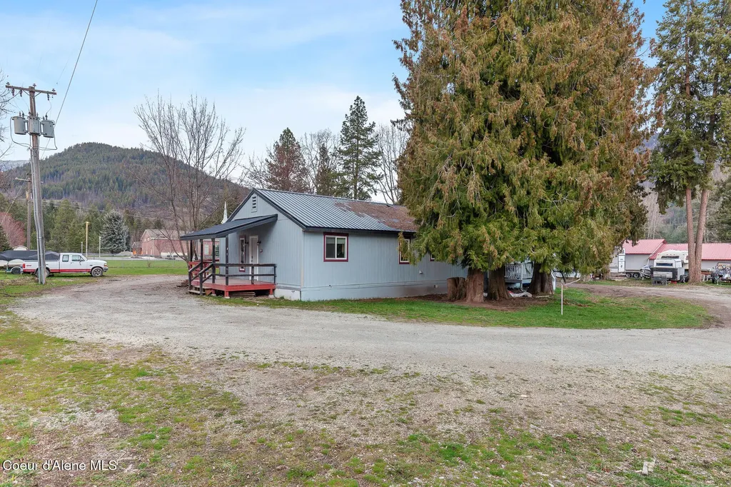 517 N Stephen Street Clark Fork ID 83811