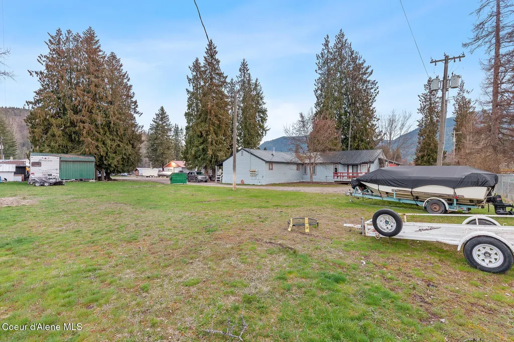 517 N Stephen Street Clark Fork ID 83811