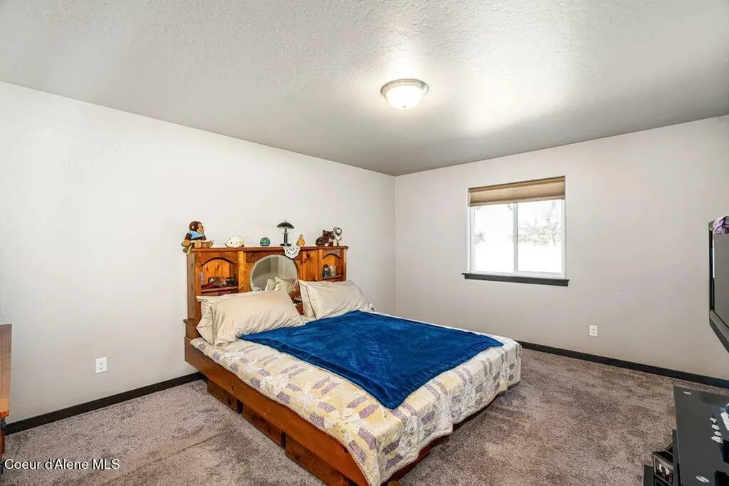 12095 W Wellington Avenue Post Falls ID 83854