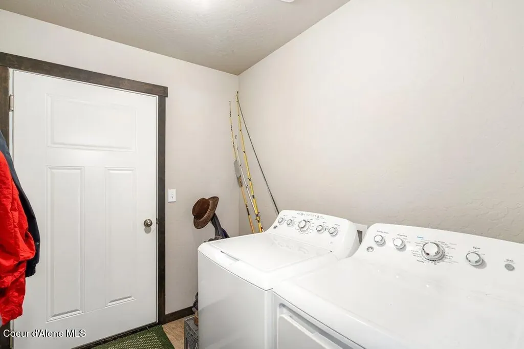 12095 W Wellington Avenue Post Falls ID 83854