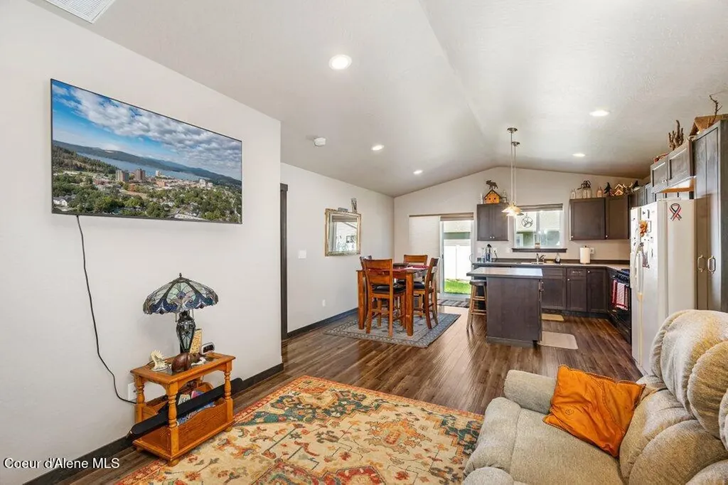12095 W Wellington Avenue Post Falls ID 83854