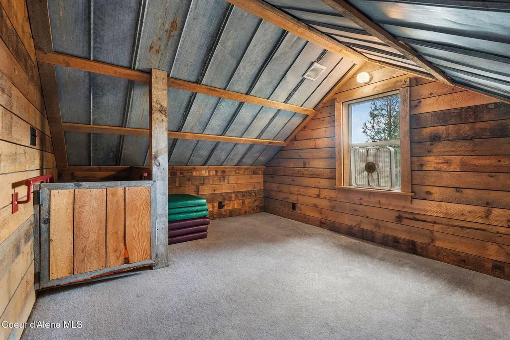 6162 Eureka Road Sagle ID 83860