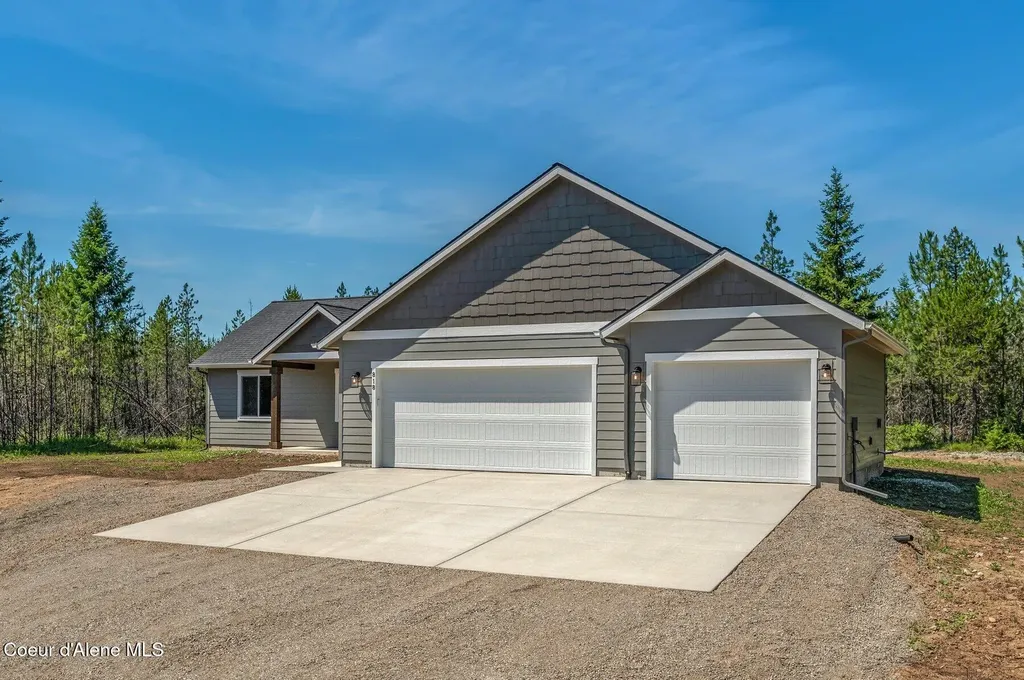 280 Durango Lane Priest River ID 83856