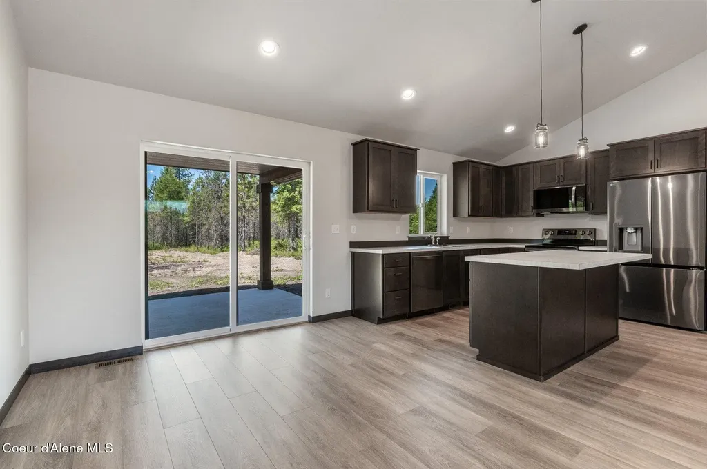 280 Durango Lane Priest River ID 83856