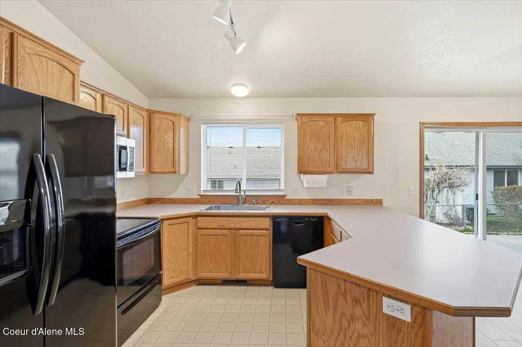 215 W Chippewa Drive Post Falls ID 83854