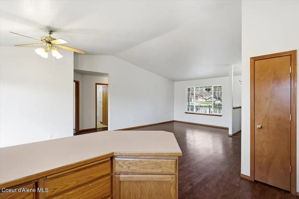 215 W Chippewa Drive Post Falls ID 83854