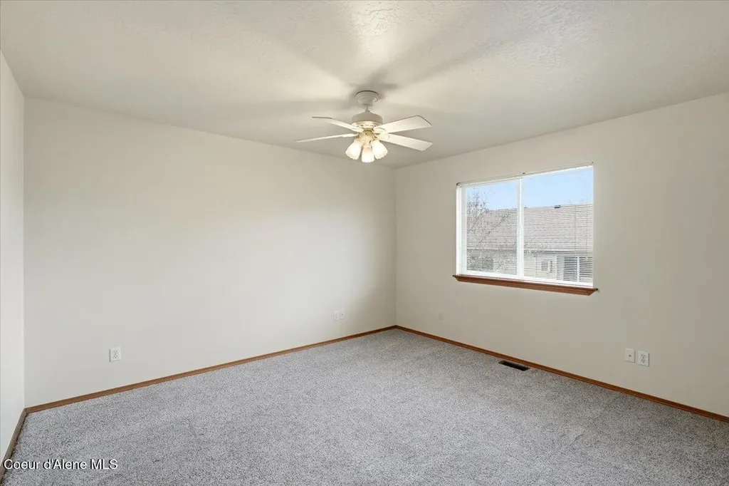 215 W Chippewa Drive Post Falls ID 83854